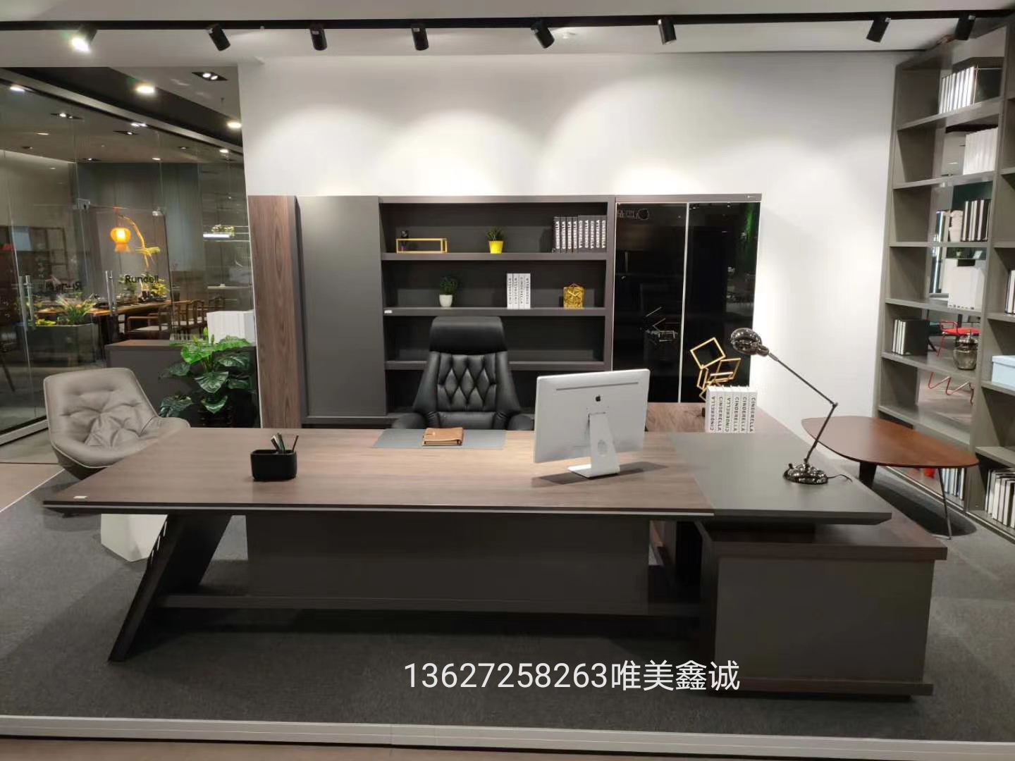 陵水 現代板式大班臺WM-HJ-620